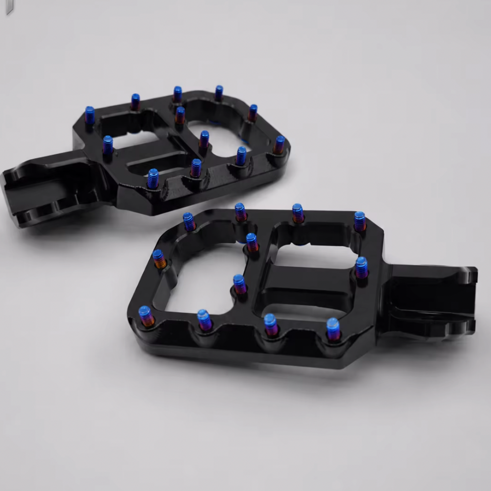 E-bike pegs